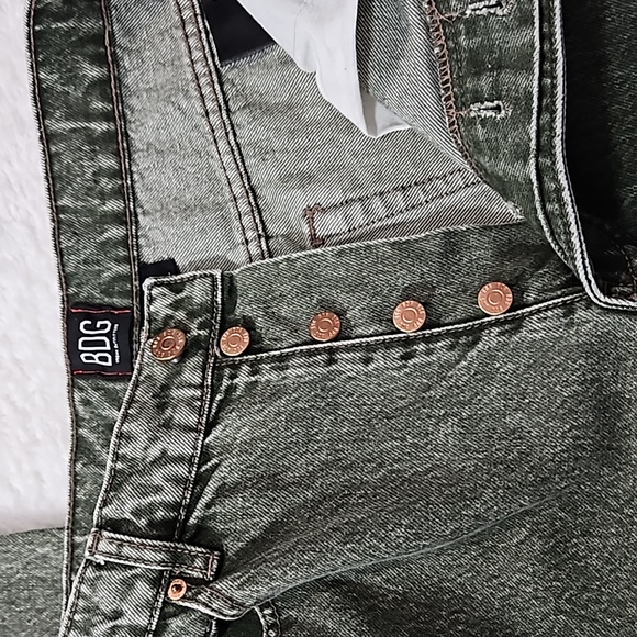 Urban Outfitters BDG Slim Straight Acid Green Jeans 30 Button Fly - Picture 11 of 11